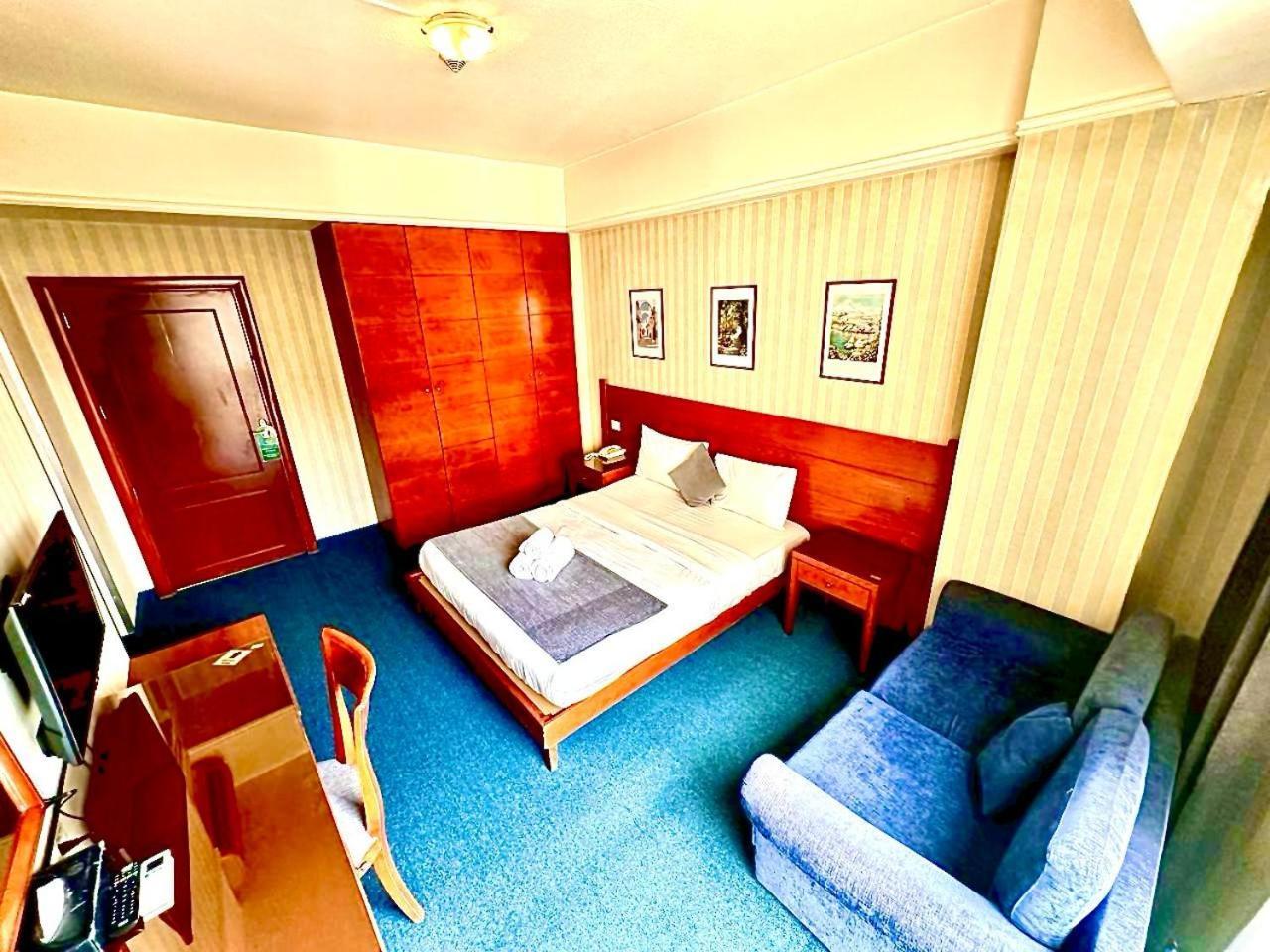 ซีซาร์ พาร์ค โฮเต็ล Hotel เบรุต ภายนอก รูปภาพ