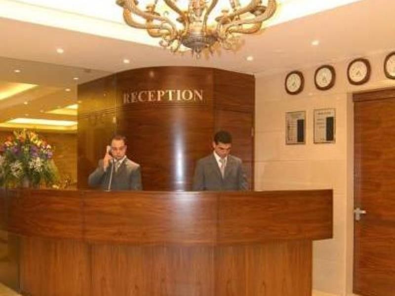 ซีซาร์ พาร์ค โฮเต็ล Hotel เบรุต ภายนอก รูปภาพ