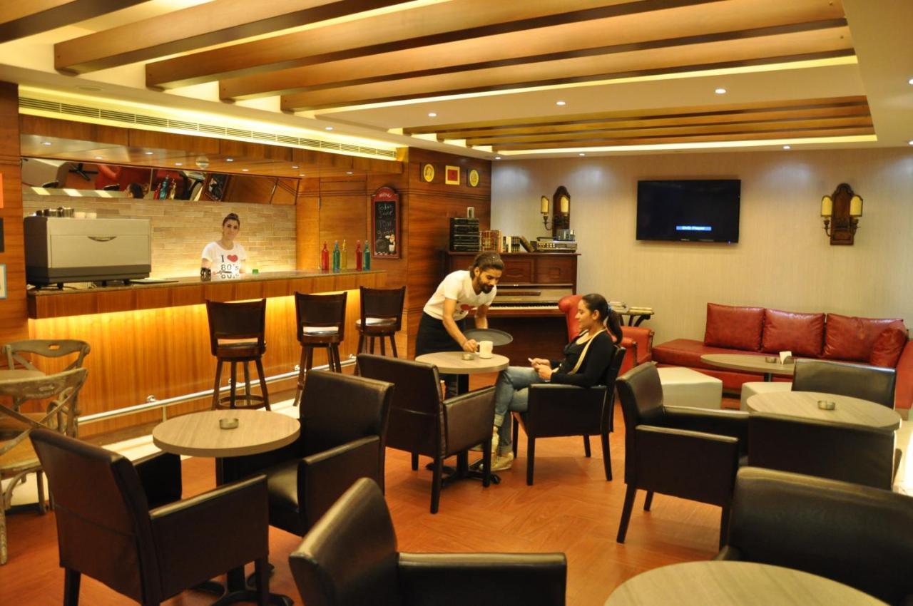 ซีซาร์ พาร์ค โฮเต็ล Hotel เบรุต ภายนอก รูปภาพ