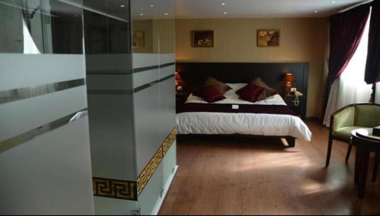 ซีซาร์ พาร์ค โฮเต็ล Hotel เบรุต ภายนอก รูปภาพ